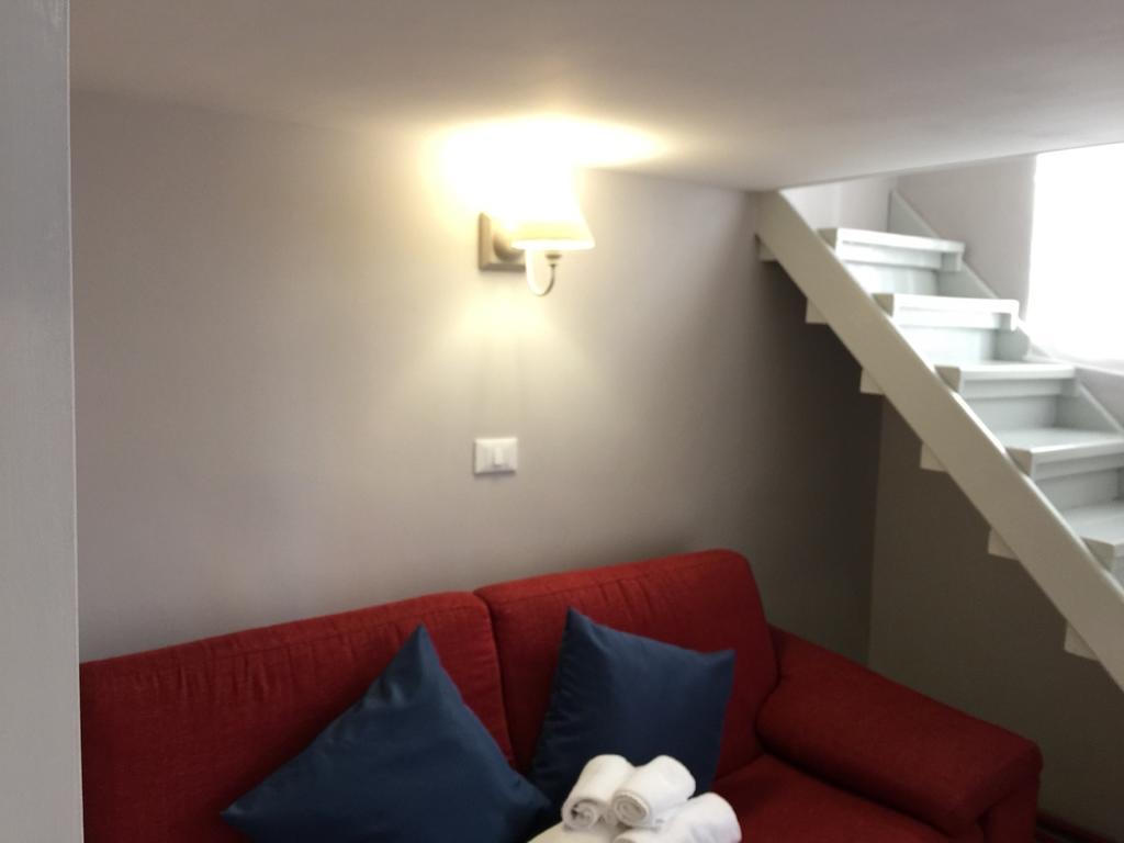 Apartment Colosseo Capocci Rom